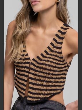 Pebby Forevee Black Tan Striped Crochet Knit Sweater Vest L NWOT